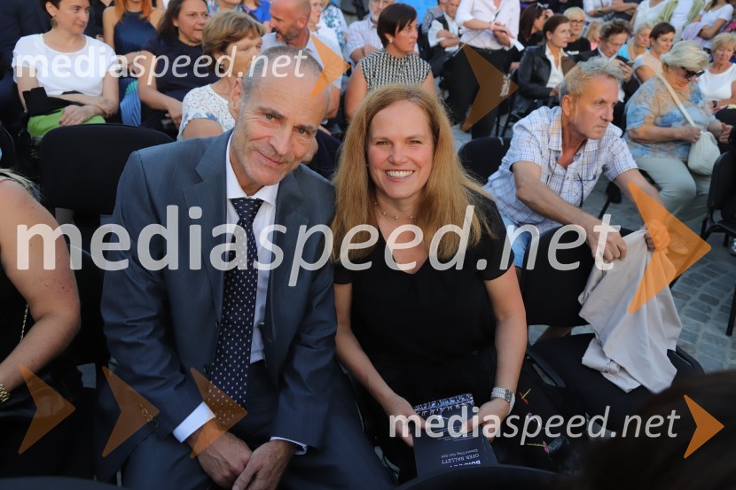 Balet pod zvezdami: Carmina Burana na Glavnem trgu v Mariboru