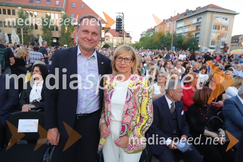 Balet pod zvezdami: Carmina Burana na Glavnem trgu v Mariboru