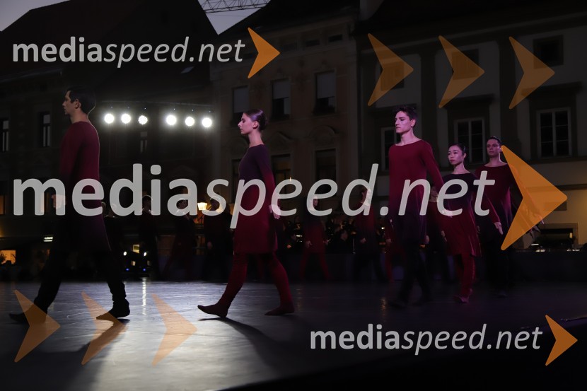 Balet pod zvezdami: Carmina Burana na Glavnem trgu v Mariboru