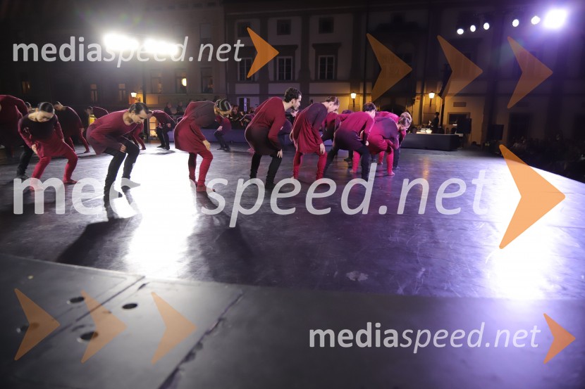 Balet pod zvezdami: Carmina Burana na Glavnem trgu v Mariboru