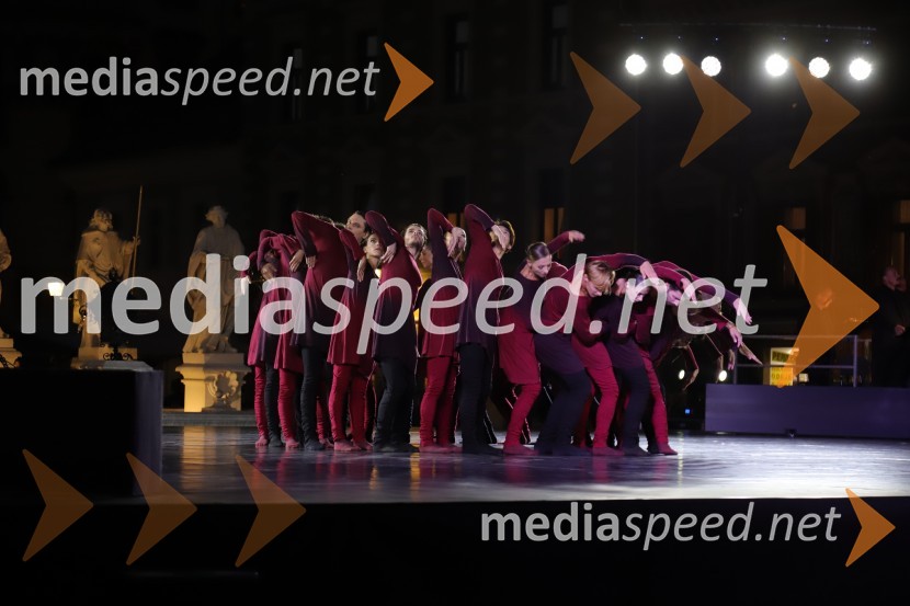 Balet pod zvezdami: Carmina Burana na Glavnem trgu v Mariboru