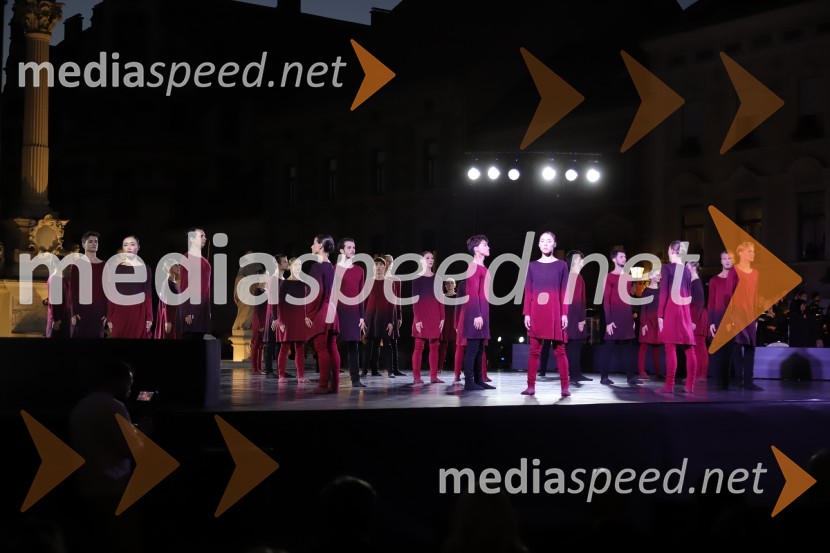 Balet pod zvezdami: Carmina Burana na Glavnem trgu v Mariboru