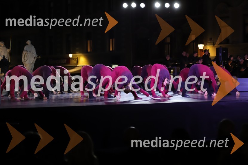 Balet pod zvezdami: Carmina Burana na Glavnem trgu v Mariboru