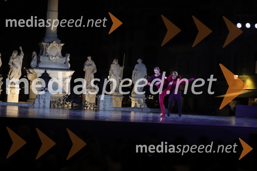 Balet pod zvezdami: Carmina Burana na Glavnem trgu v Mariboru