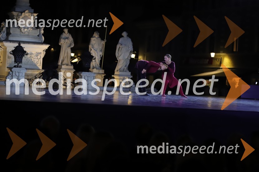 Balet pod zvezdami: Carmina Burana na Glavnem trgu v Mariboru