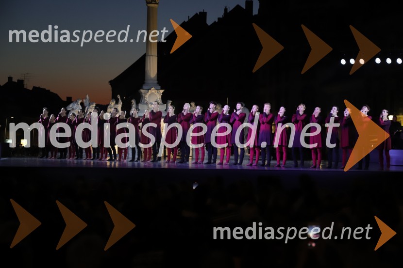 Balet pod zvezdami: Carmina Burana na Glavnem trgu v Mariboru