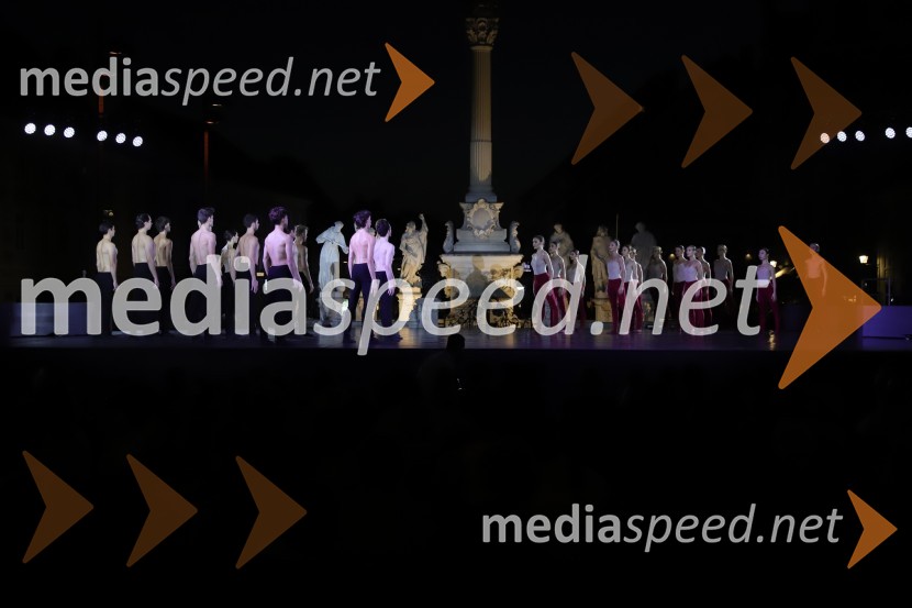 Balet pod zvezdami: Carmina Burana na Glavnem trgu v Mariboru