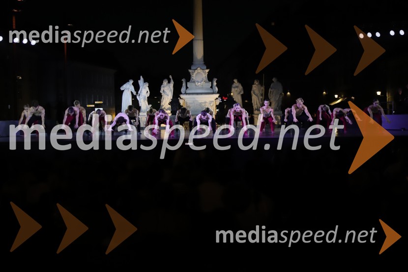 Balet pod zvezdami: Carmina Burana na Glavnem trgu v Mariboru