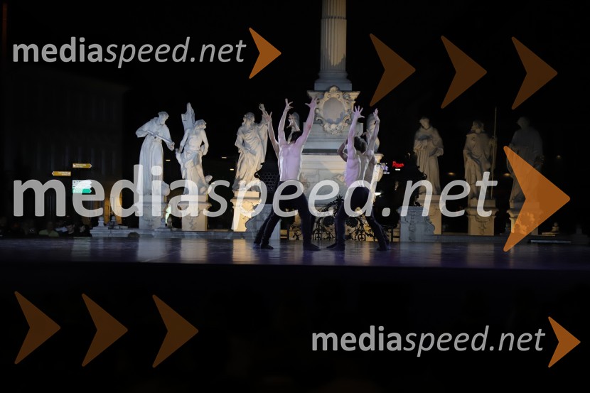 Balet pod zvezdami: Carmina Burana na Glavnem trgu v Mariboru