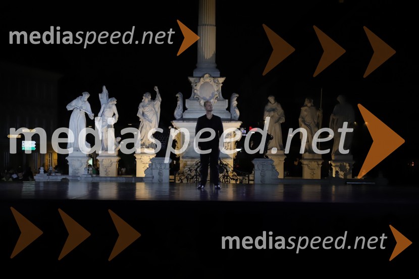 Balet pod zvezdami: Carmina Burana na Glavnem trgu v Mariboru