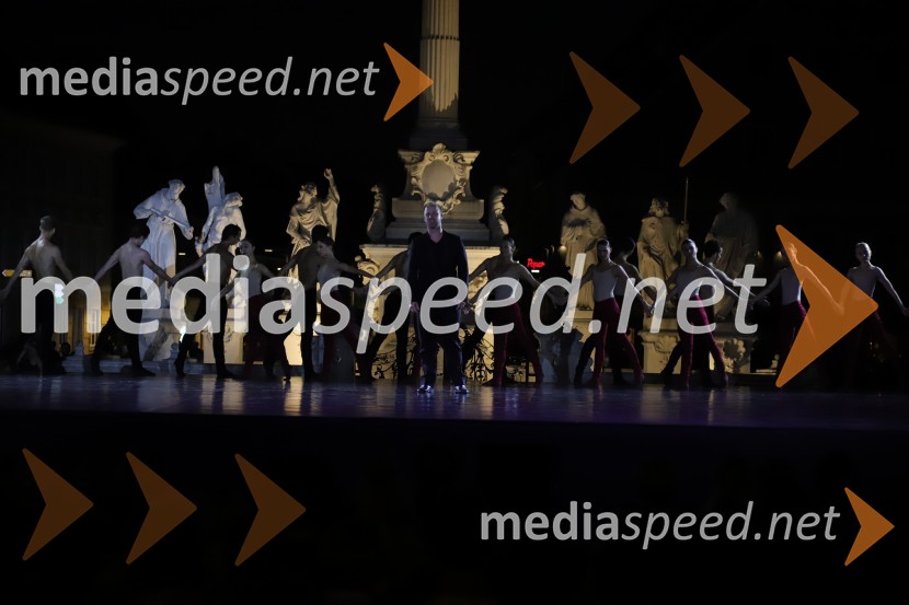 Balet pod zvezdami: Carmina Burana na Glavnem trgu v Mariboru