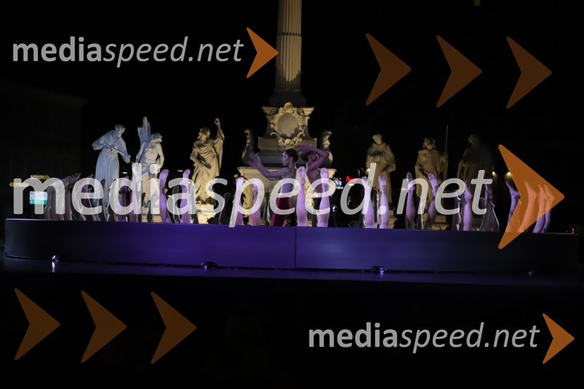 Balet pod zvezdami: Carmina Burana na Glavnem trgu v Mariboru