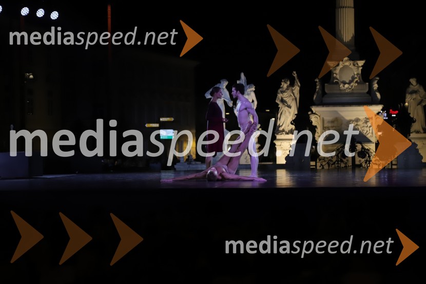 Balet pod zvezdami: Carmina Burana na Glavnem trgu v Mariboru