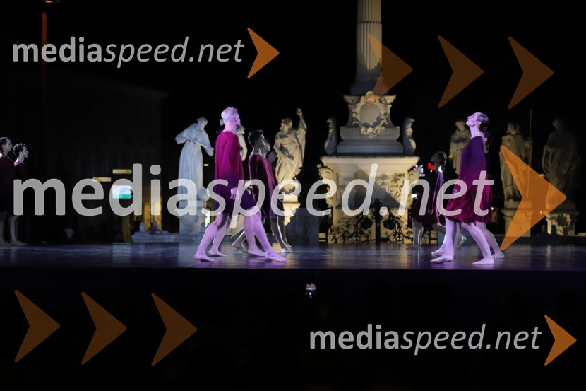 Balet pod zvezdami: Carmina Burana na Glavnem trgu v Mariboru