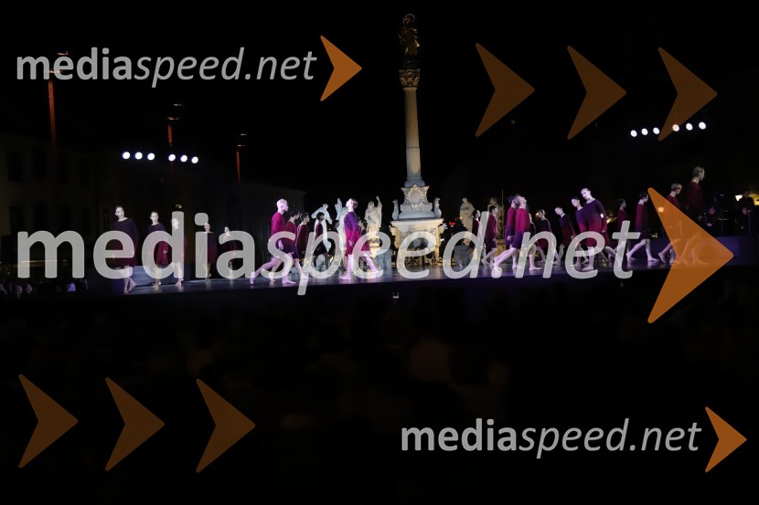 Balet pod zvezdami: Carmina Burana na Glavnem trgu v Mariboru