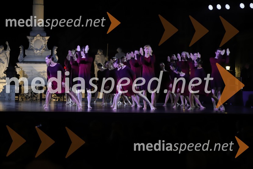 Balet pod zvezdami: Carmina Burana na Glavnem trgu v Mariboru