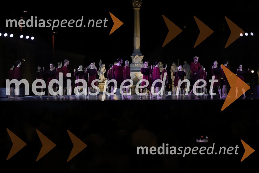 Balet pod zvezdami: Carmina Burana na Glavnem trgu v Mariboru