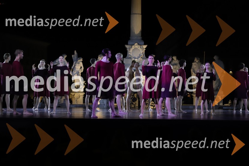 Balet pod zvezdami: Carmina Burana na Glavnem trgu v Mariboru