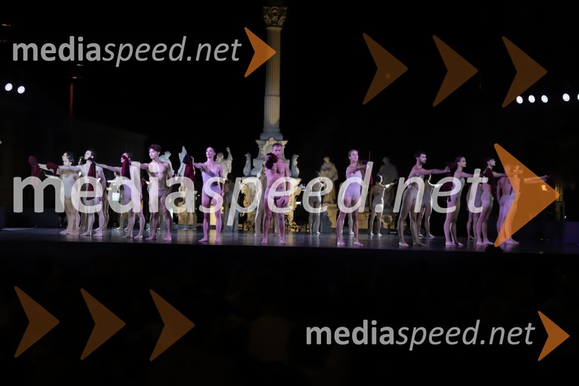 Balet pod zvezdami: Carmina Burana na Glavnem trgu v Mariboru