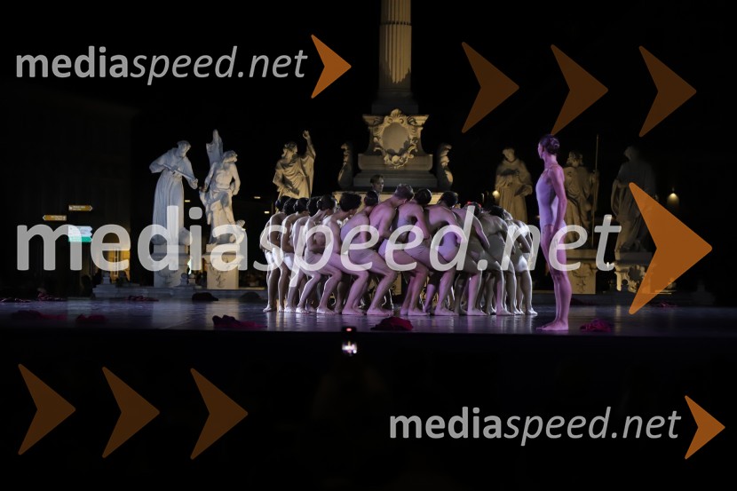 Balet pod zvezdami: Carmina Burana na Glavnem trgu v Mariboru