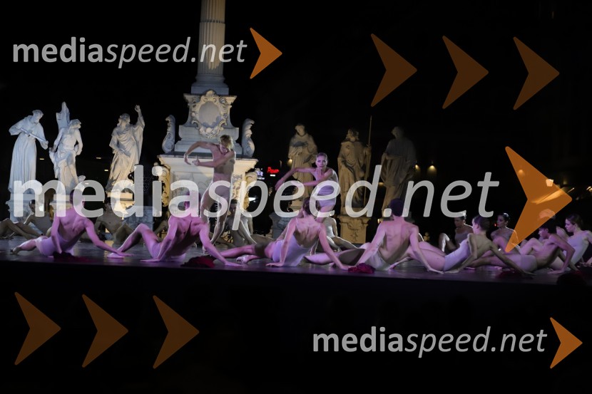 Balet pod zvezdami: Carmina Burana na Glavnem trgu v Mariboru