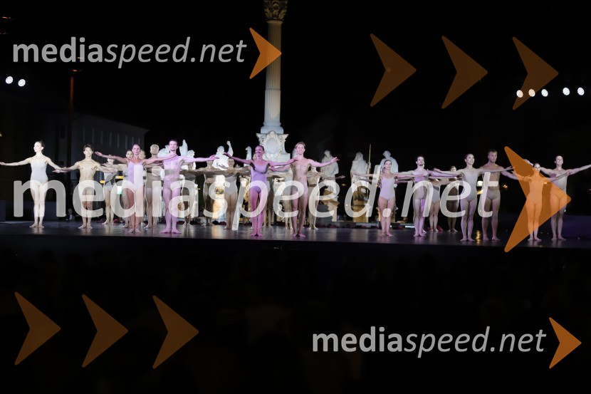 Balet pod zvezdami: Carmina Burana na Glavnem trgu v Mariboru