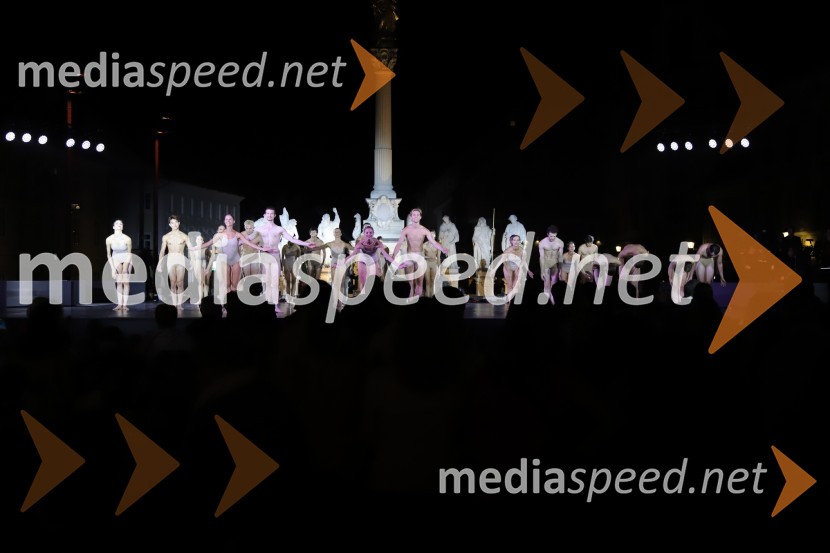 Balet pod zvezdami: Carmina Burana na Glavnem trgu v Mariboru