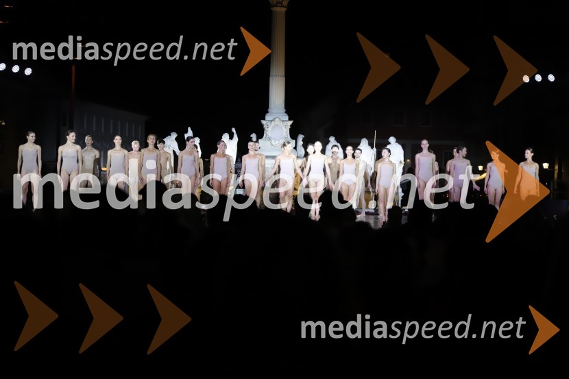 Balet pod zvezdami: Carmina Burana na Glavnem trgu v Mariboru
