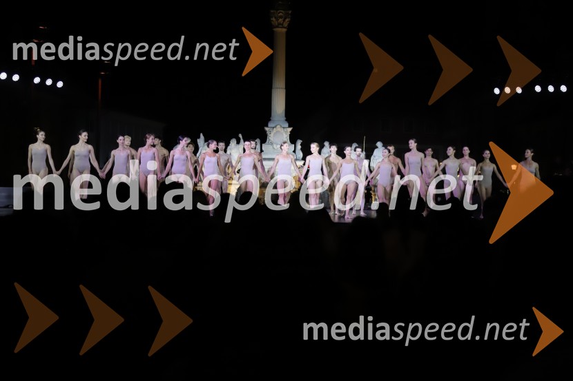 Balet pod zvezdami: Carmina Burana na Glavnem trgu v Mariboru