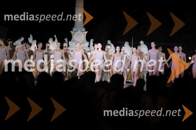 Balet pod zvezdami: Carmina Burana na Glavnem trgu v Mariboru