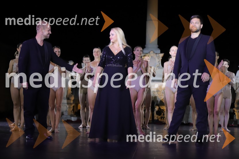 Balet pod zvezdami: Carmina Burana na Glavnem trgu v Mariboru