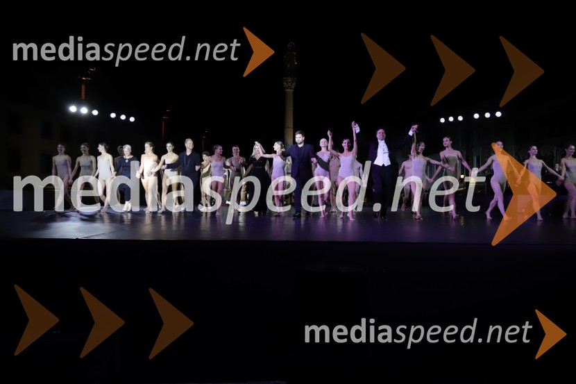 Balet pod zvezdami: Carmina Burana na Glavnem trgu v Mariboru