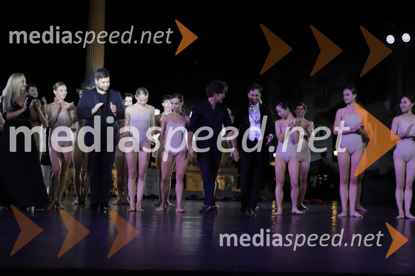 Balet pod zvezdami: Carmina Burana na Glavnem trgu v Mariboru