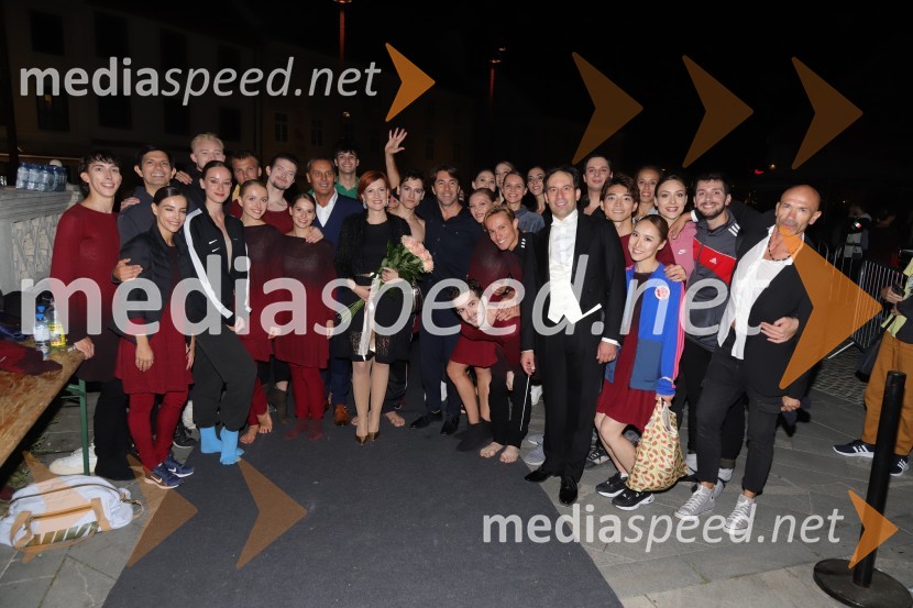 Balet pod zvezdami: Carmina Burana na Glavnem trgu v Mariboru