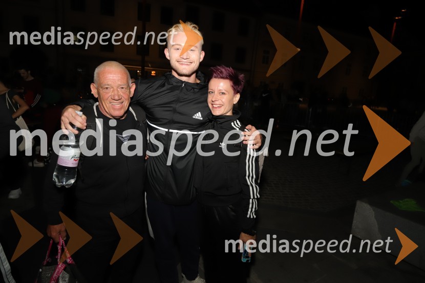 Balet pod zvezdami: Carmina Burana na Glavnem trgu v Mariboru