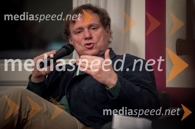 Umrl je legendarni radijski voditelj Sašo Hribar