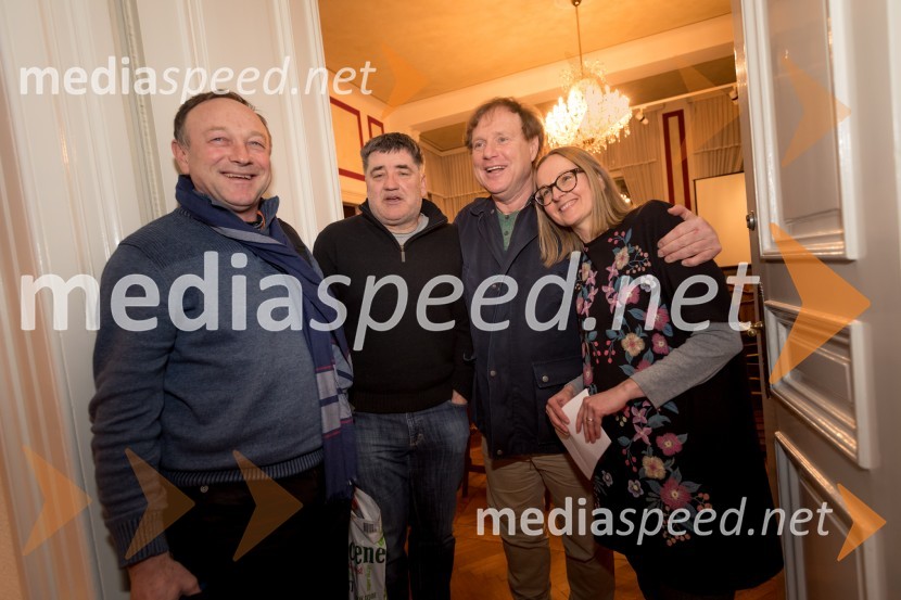 Umrl je legendarni radijski voditelj Sašo Hribar