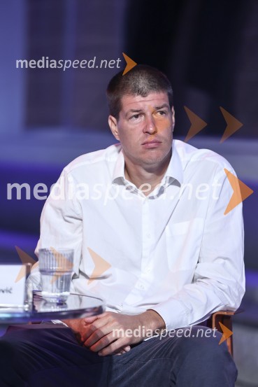  Goran Vojnović, pisatelj, kolumnist, režiserCankarjev dom predstavil repertoar sezone 2023/24