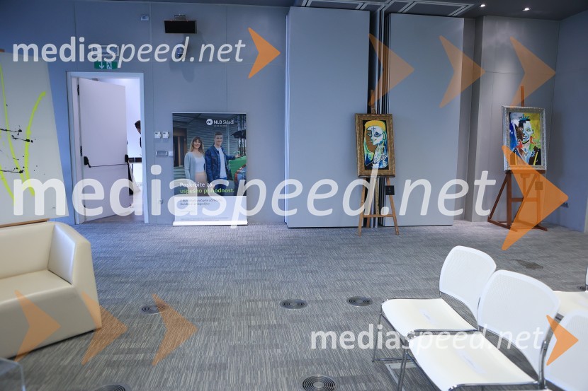 Čaj z razlogom: Razprava o aktualnih trendih na področju naložb