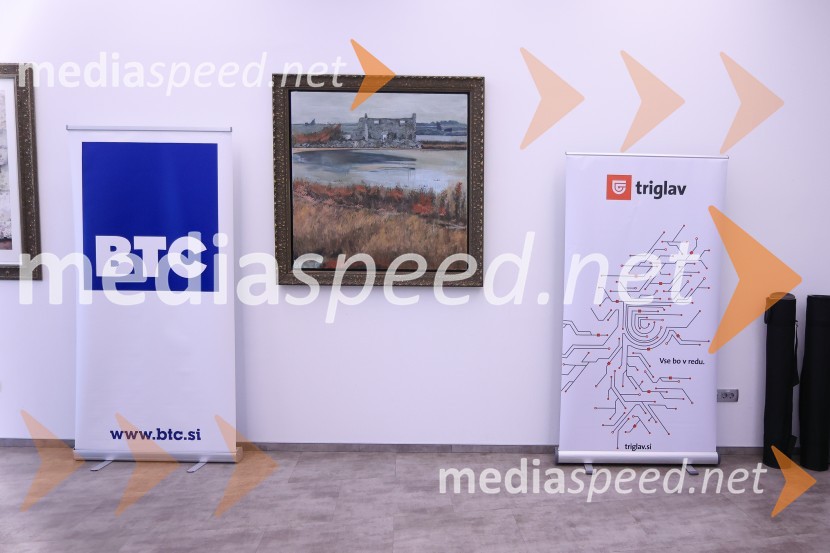 Čaj z razlogom: Razprava o aktualnih trendih na področju naložb