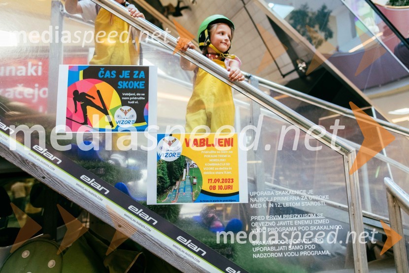 Smučarski skoki na MINI PLANICI v Citycentru Celje