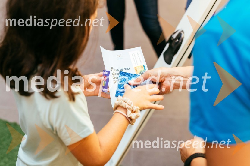 Smučarski skoki na MINI PLANICI v Citycentru Celje