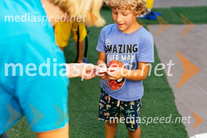 Smučarski skoki na MINI PLANICI v Citycentru Celje