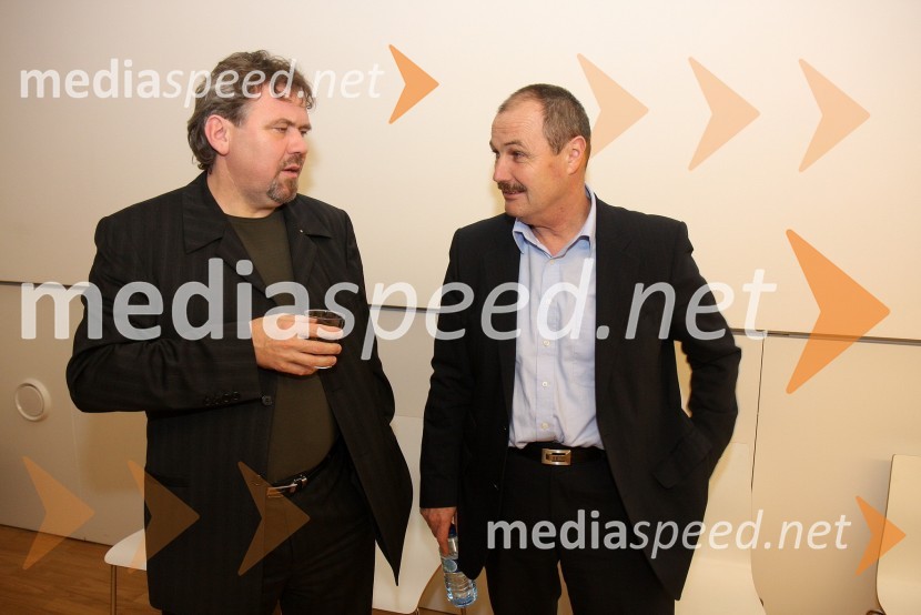 Dr. Štefan Čelan, župan MO Ptuj, in ...Mama ni ena sama, premiera v Mestnem gledališču Ptuj
