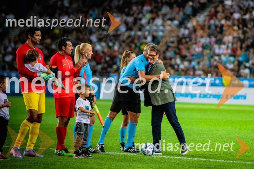 Dobrodelna tekma: Svetovne zvezde nogometa za žrtve poplav