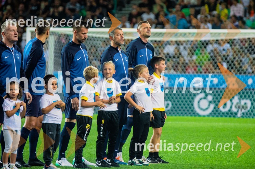 Dobrodelna tekma: Svetovne zvezde nogometa za žrtve poplav