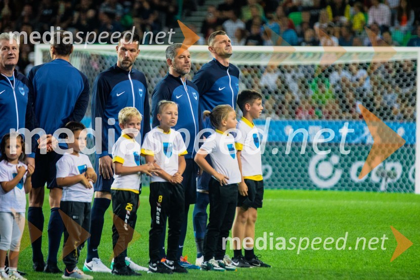 Dobrodelna tekma: Svetovne zvezde nogometa za žrtve poplav