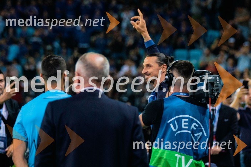 Dobrodelna tekma: Svetovne zvezde nogometa za žrtve poplav