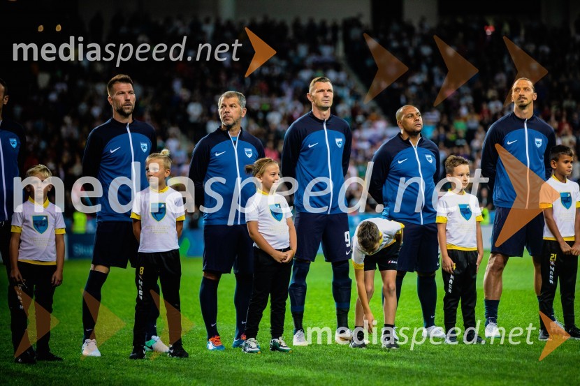 Dobrodelna tekma: Svetovne zvezde nogometa za žrtve poplav