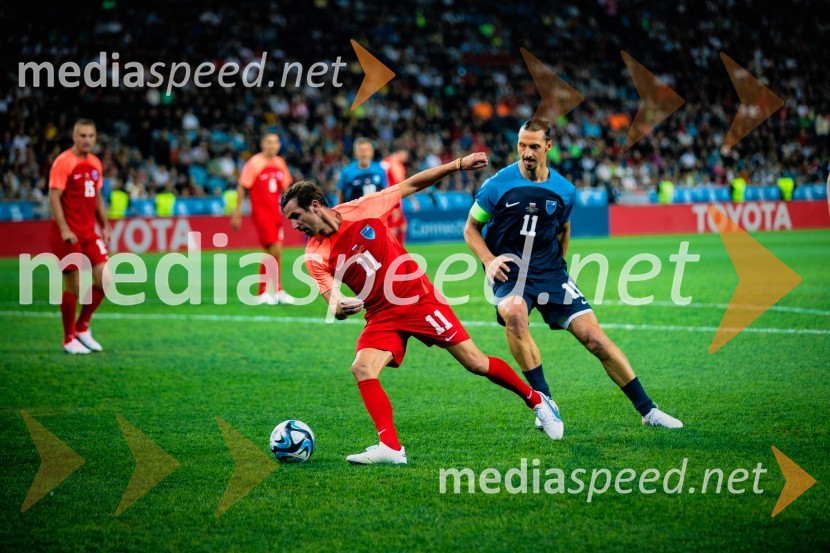 Dobrodelna tekma: Svetovne zvezde nogometa za žrtve poplav